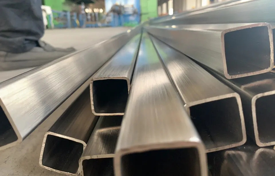 HL Mirror Stainless Steel Square Pipe JIS 201 310 316L SHS Tube 20mm